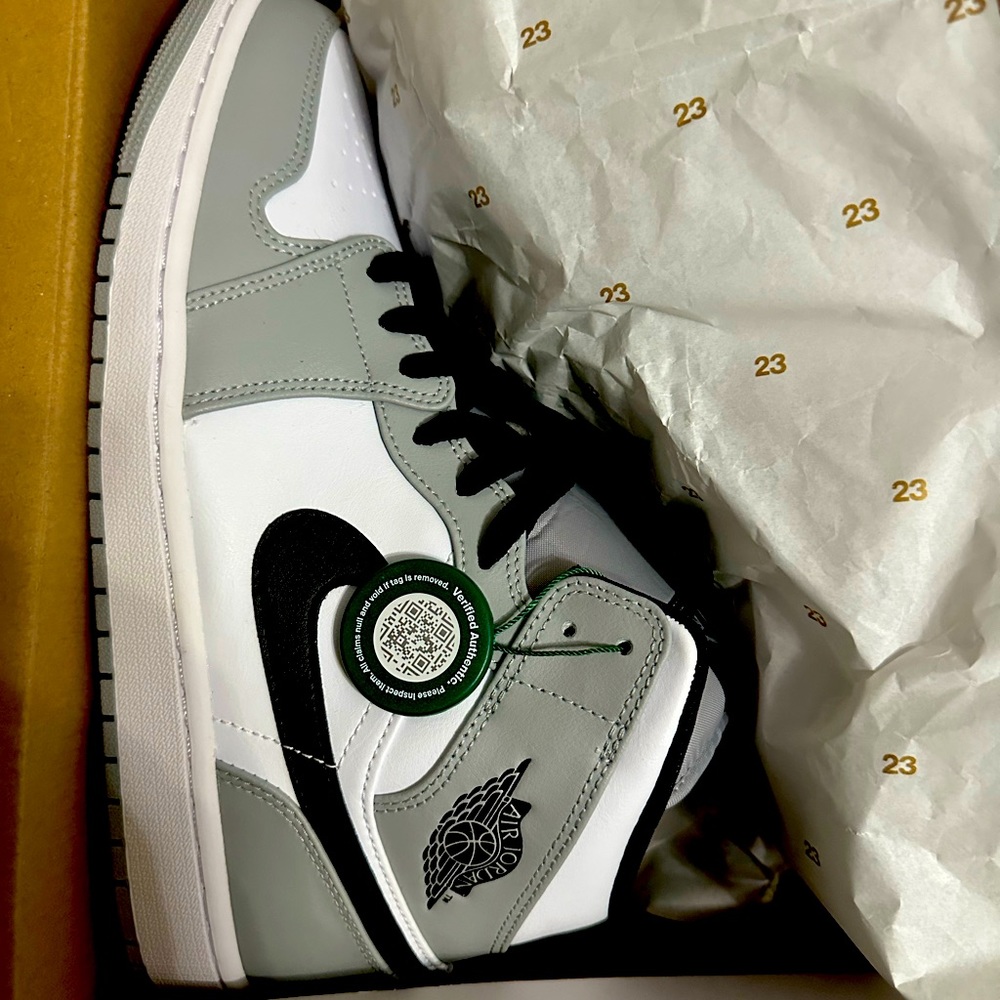 Brand new Air Jordans 1